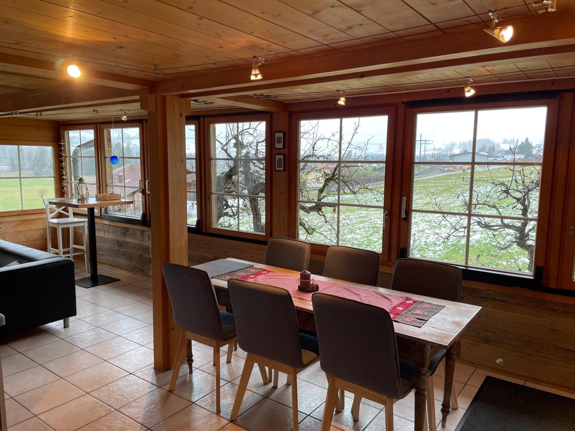 Edelweiss 4 Zi Ferienwohnung In Landhaus Frutigen Eksteriør billede